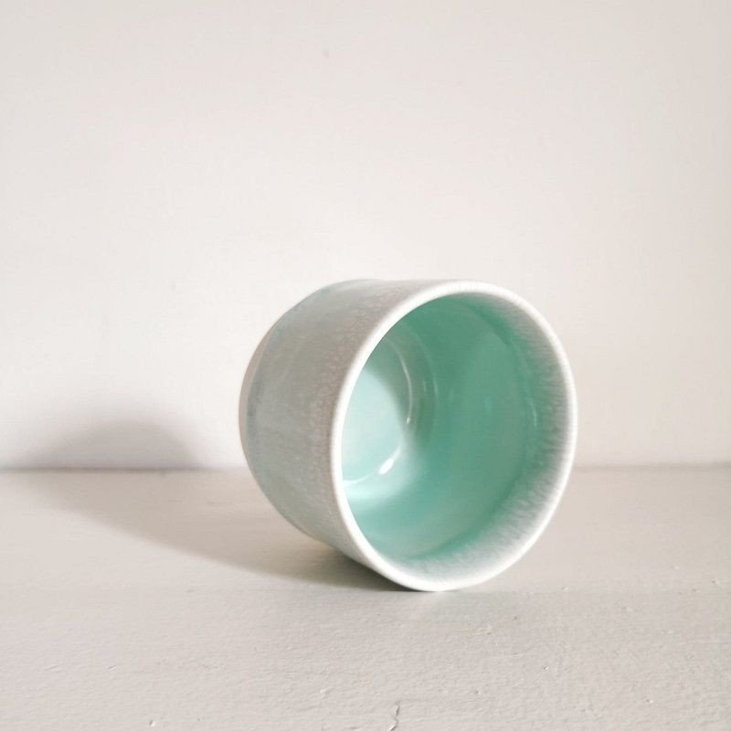 STUDIO ARHOJ sip cup Tasse expresso coloris vert amande